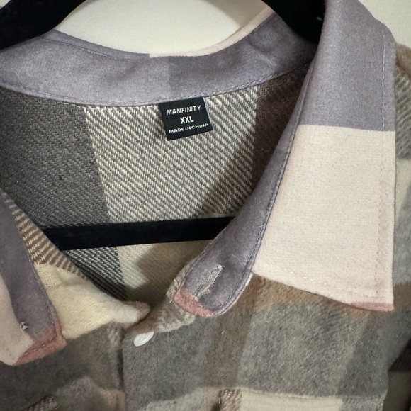 Flannel button up Long Sleeve - Picture 2 of 4